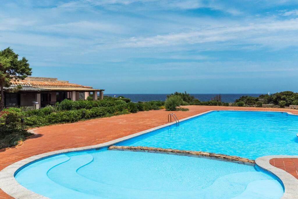 Terrace On Porto Cervo Swimming Pool & Private Beach エクステリア 写真